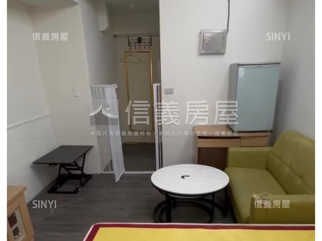 逢甲精華地段收租三大套房屋室內格局與周邊環境