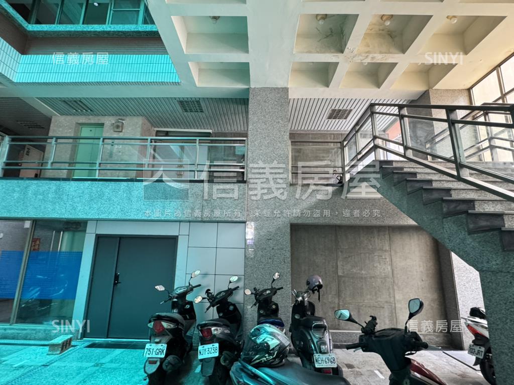 逢甲精華地段收租三大套房屋室內格局與周邊環境