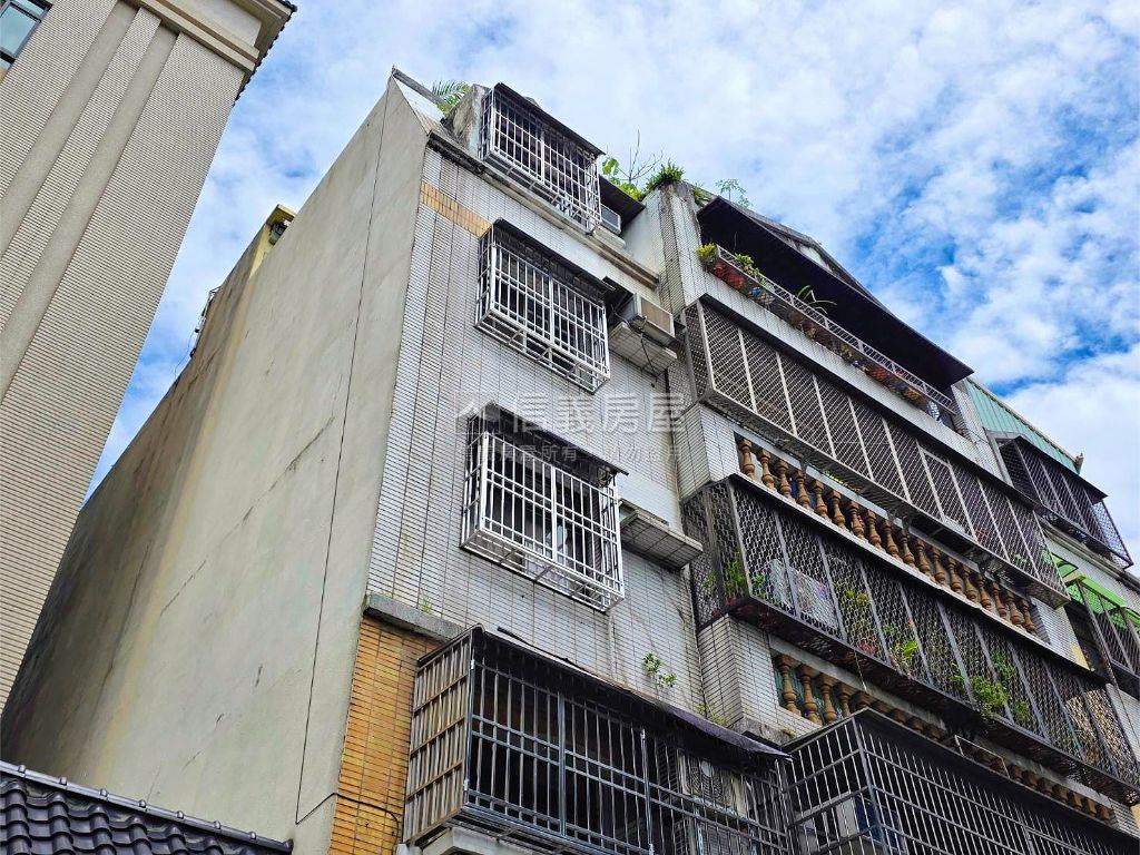 國美館正五樓百坪透天店住房屋室內格局與周邊環境