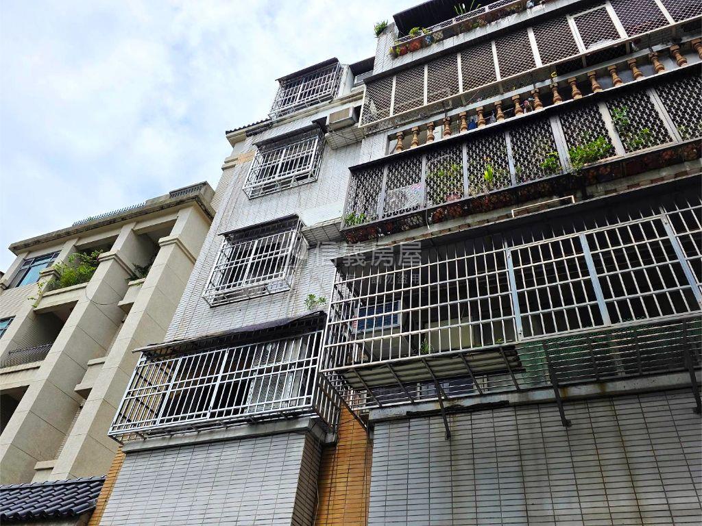 國美館正五樓百坪透天店住房屋室內格局與周邊環境