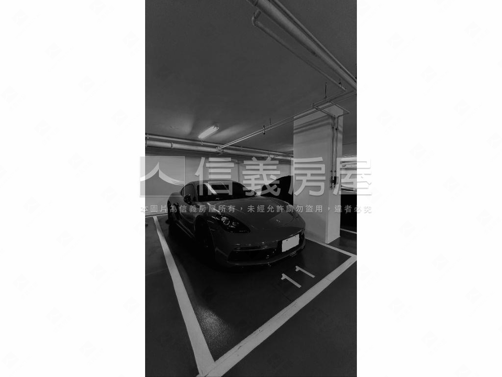仁武高樓雙面採光兩房平車房屋室內格局與周邊環境