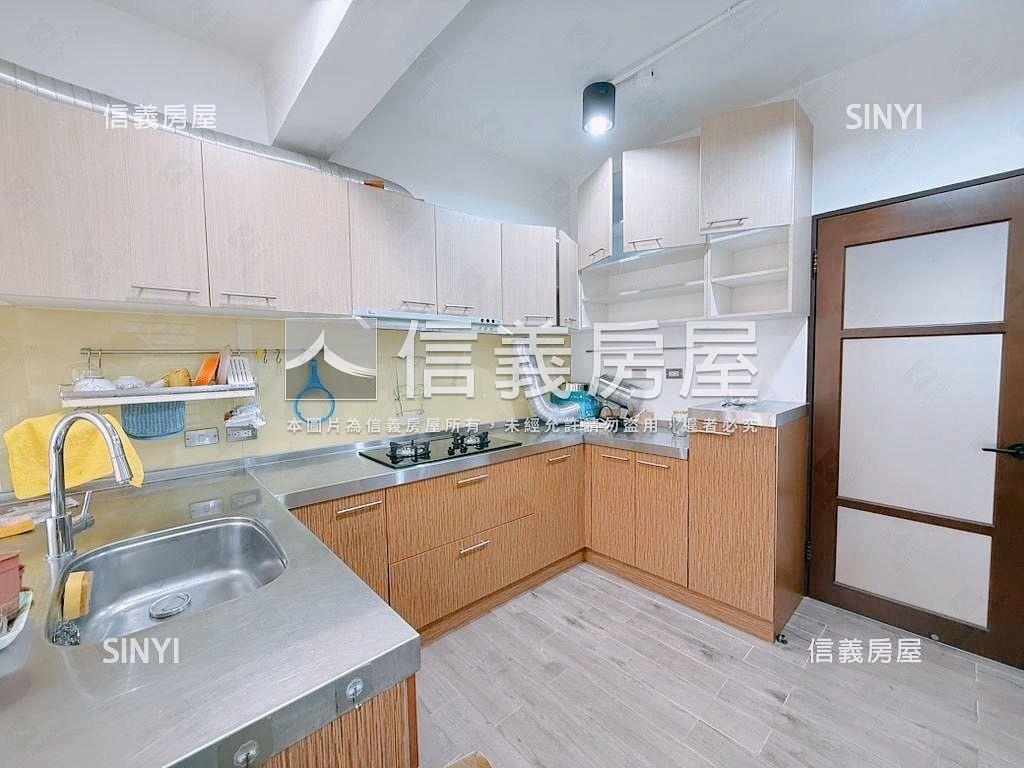 士東國小資首選邊間２房房屋室內格局與周邊環境