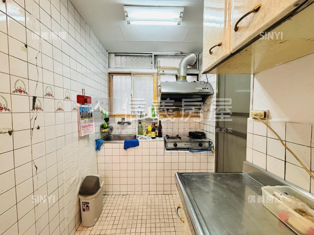 博愛興雅免爬高國泰美寓房屋室內格局與周邊環境