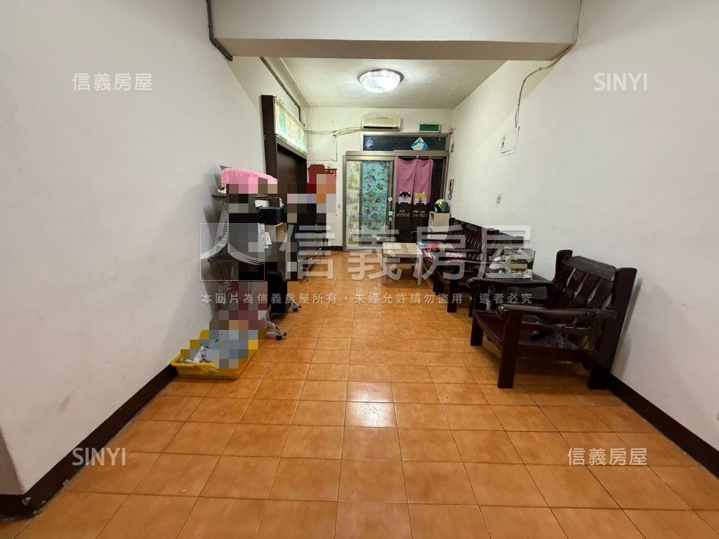 亞東捷運公寓二樓房屋室內格局與周邊環境