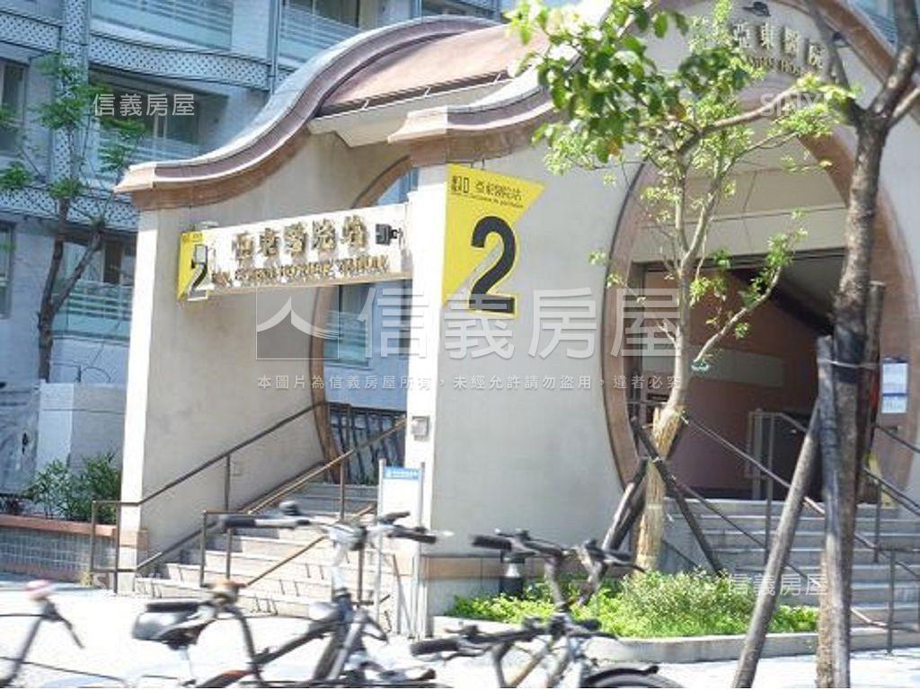 亞東捷運公寓二樓房屋室內格局與周邊環境