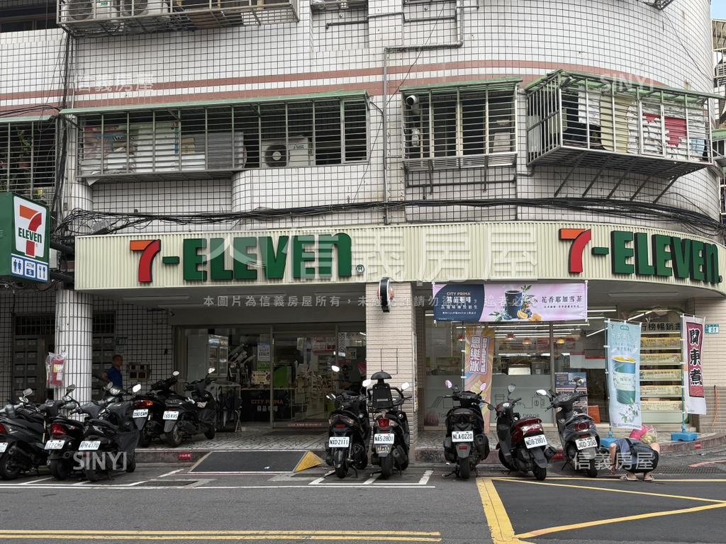 【長壽街】稀有三角窗店面房屋室內格局與周邊環境