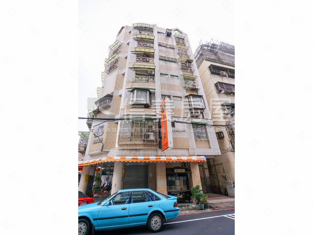 【長壽街】稀有三角窗店面房屋室內格局與周邊環境