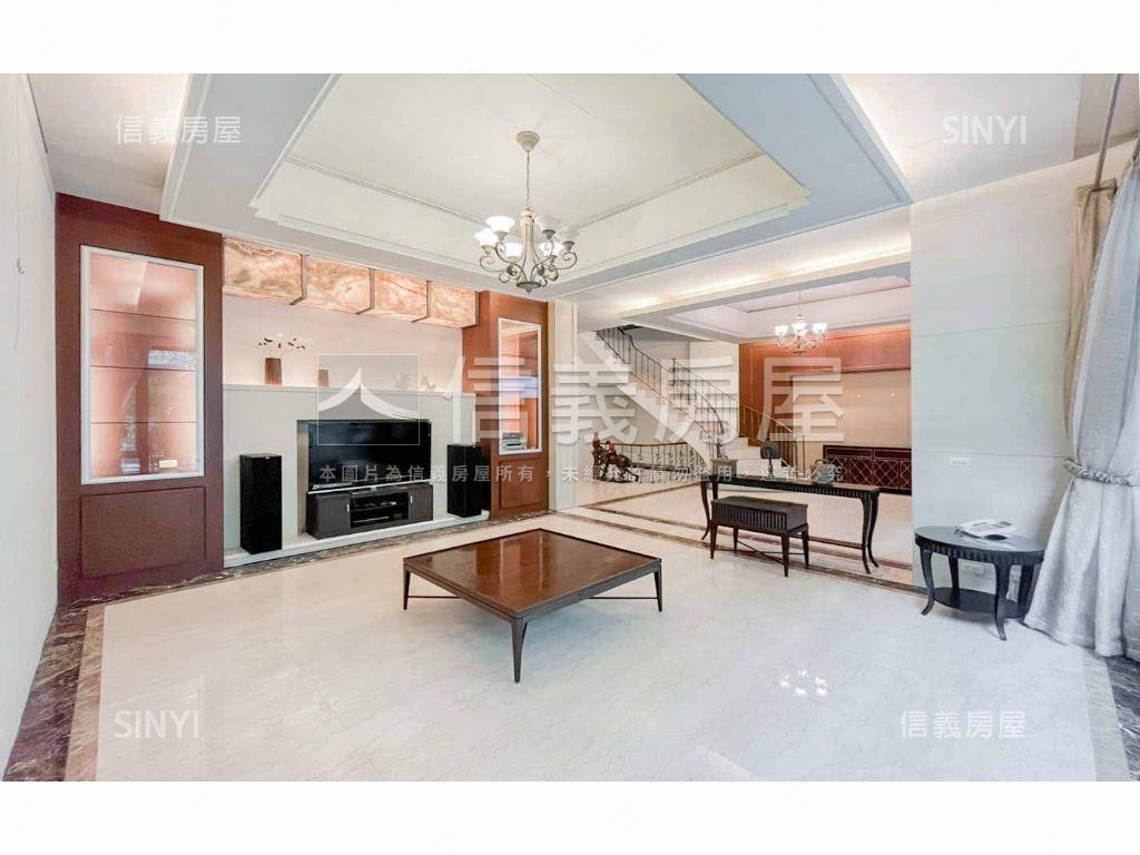 台中七期電梯別墅市鎮之星房屋室內格局與周邊環境