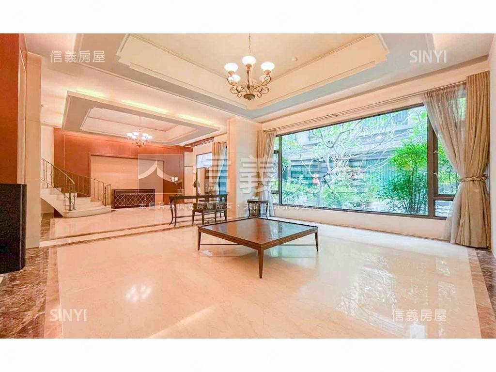 台中七期電梯別墅市鎮之星房屋室內格局與周邊環境