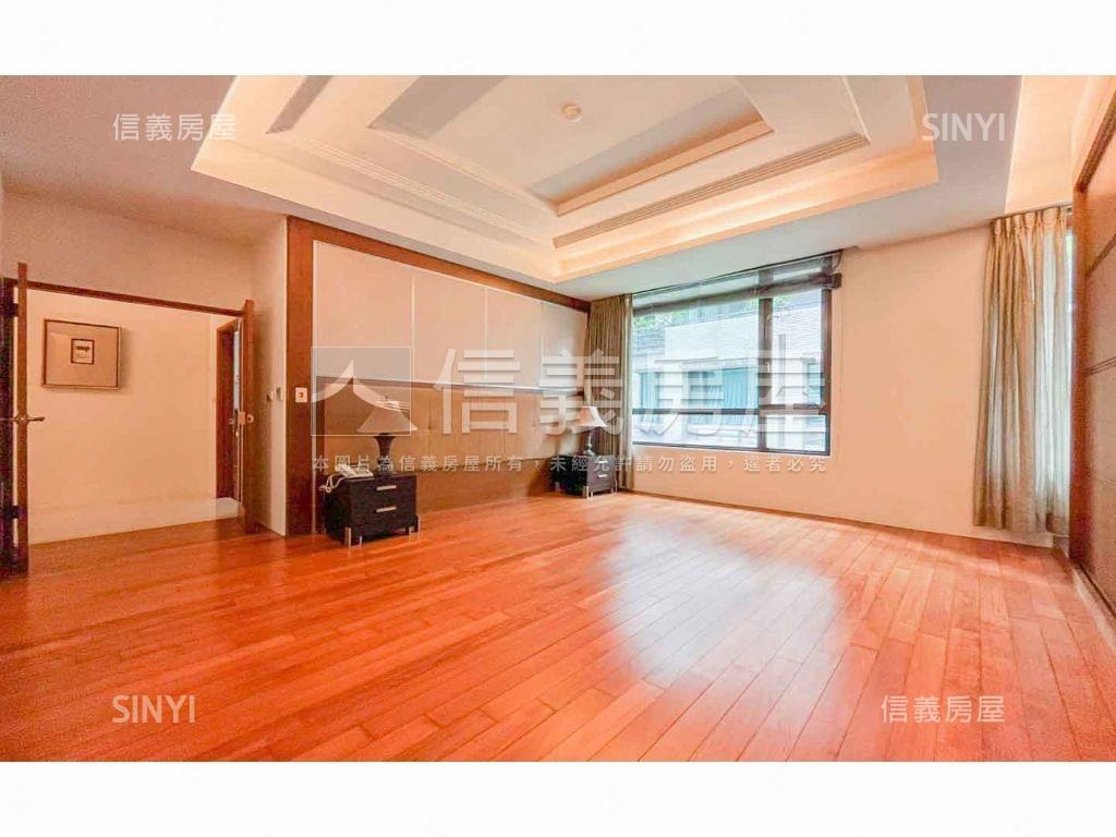 台中七期電梯別墅市鎮之星房屋室內格局與周邊環境