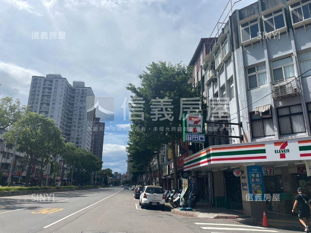 大坪林捷運旁大面寬金店面房屋室內格局與周邊環境