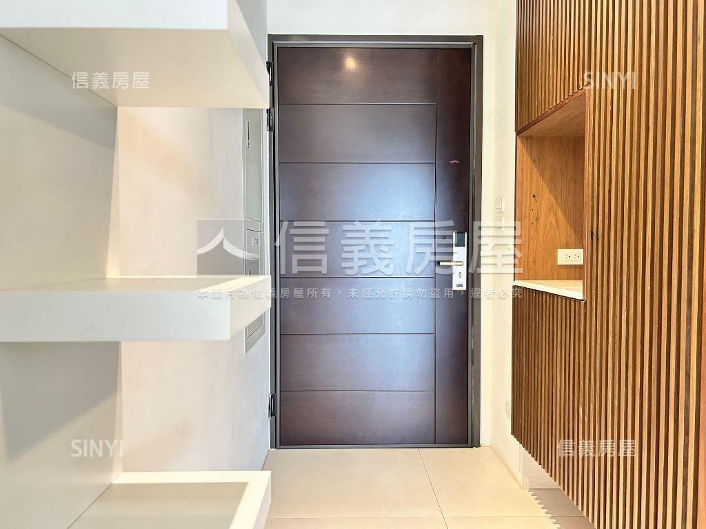 總太東方紐約兩房開窗平車房屋室內格局與周邊環境