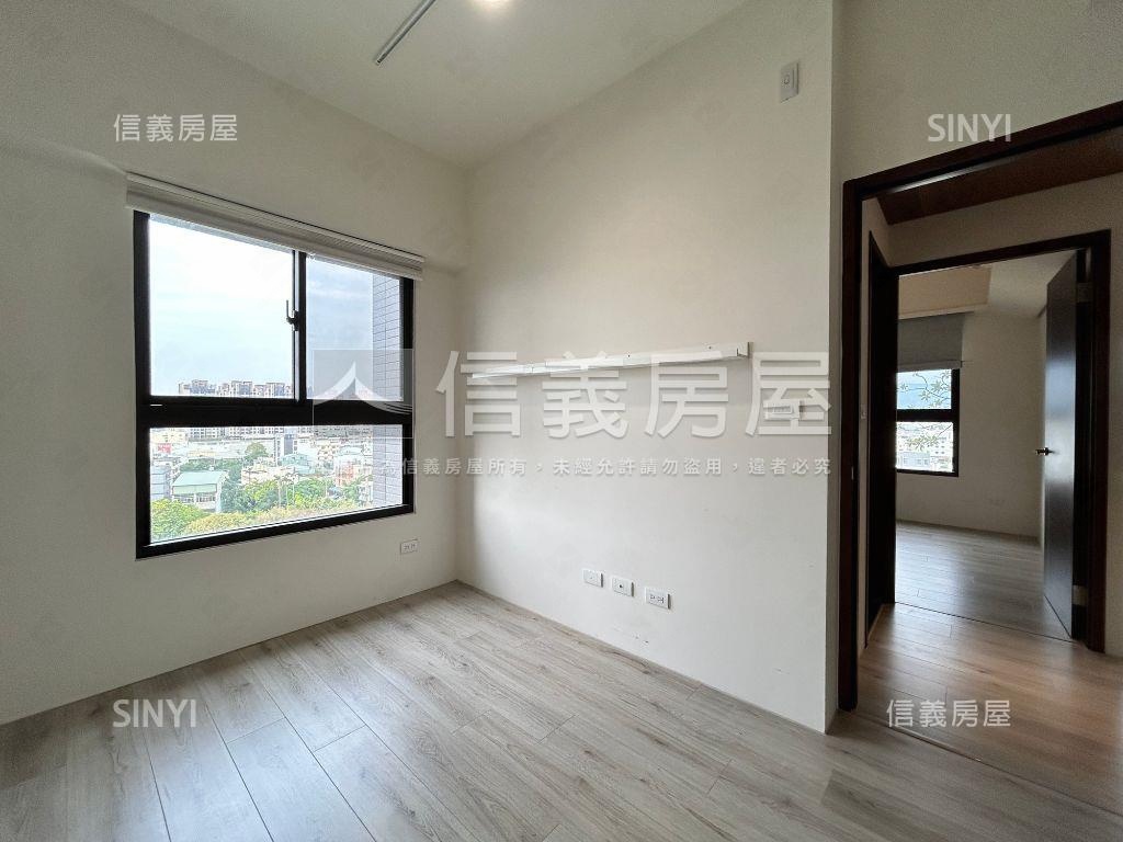 總太東方紐約兩房開窗平車房屋室內格局與周邊環境