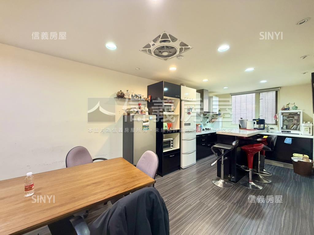 桃德路精美透天店面房屋室內格局與周邊環境