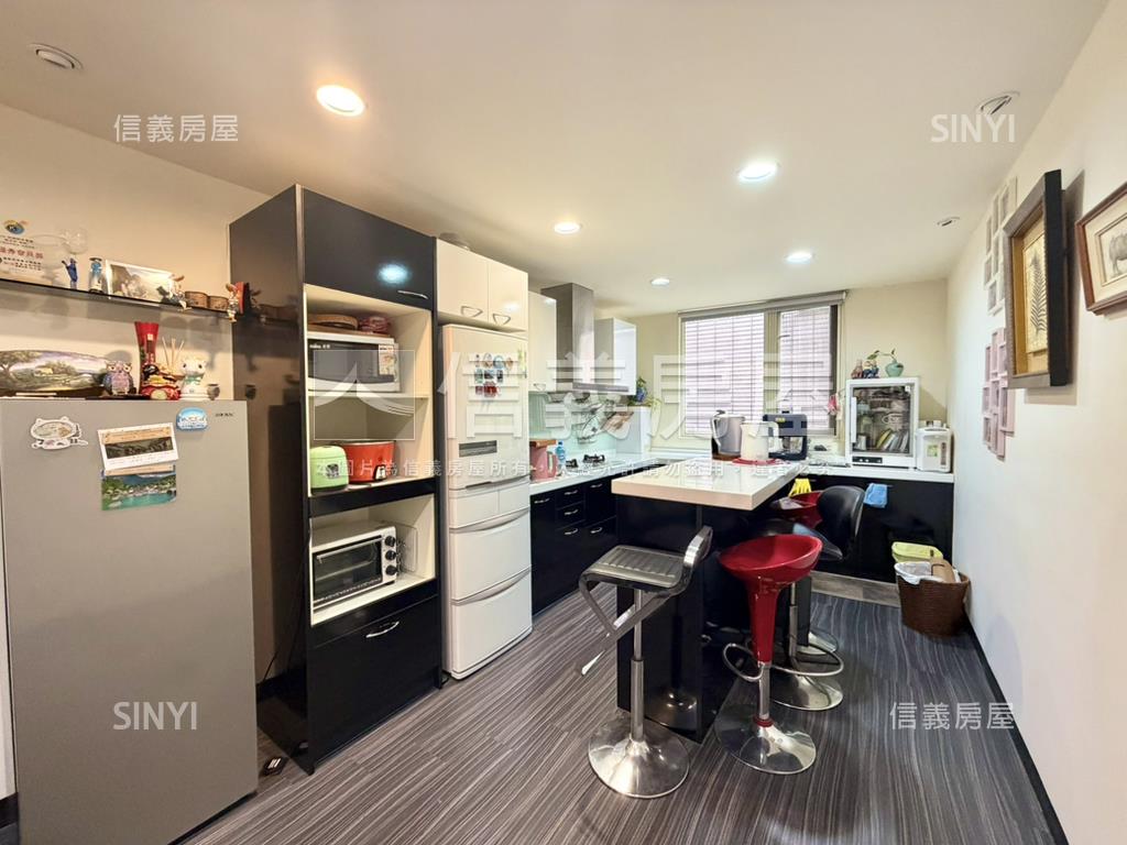 桃德路精美透天店面房屋室內格局與周邊環境