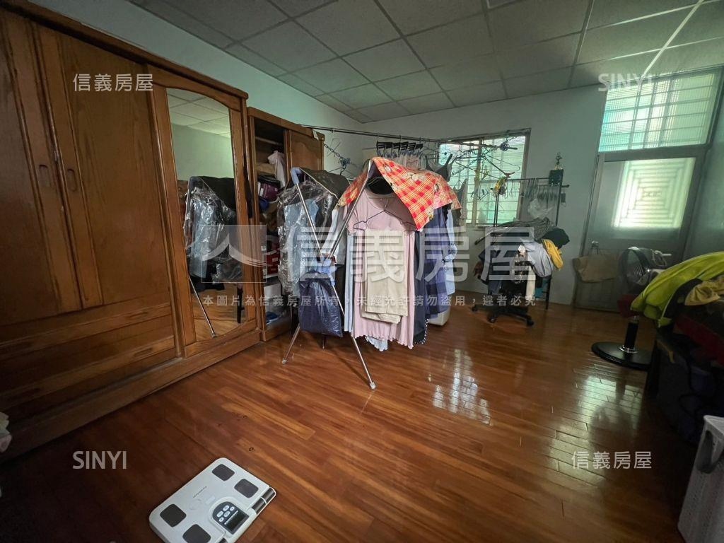 中華一路正路金透店房屋室內格局與周邊環境