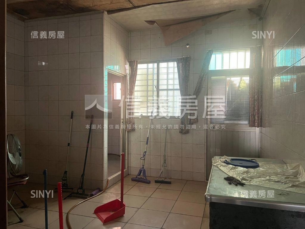 中華一路正路金透店房屋室內格局與周邊環境