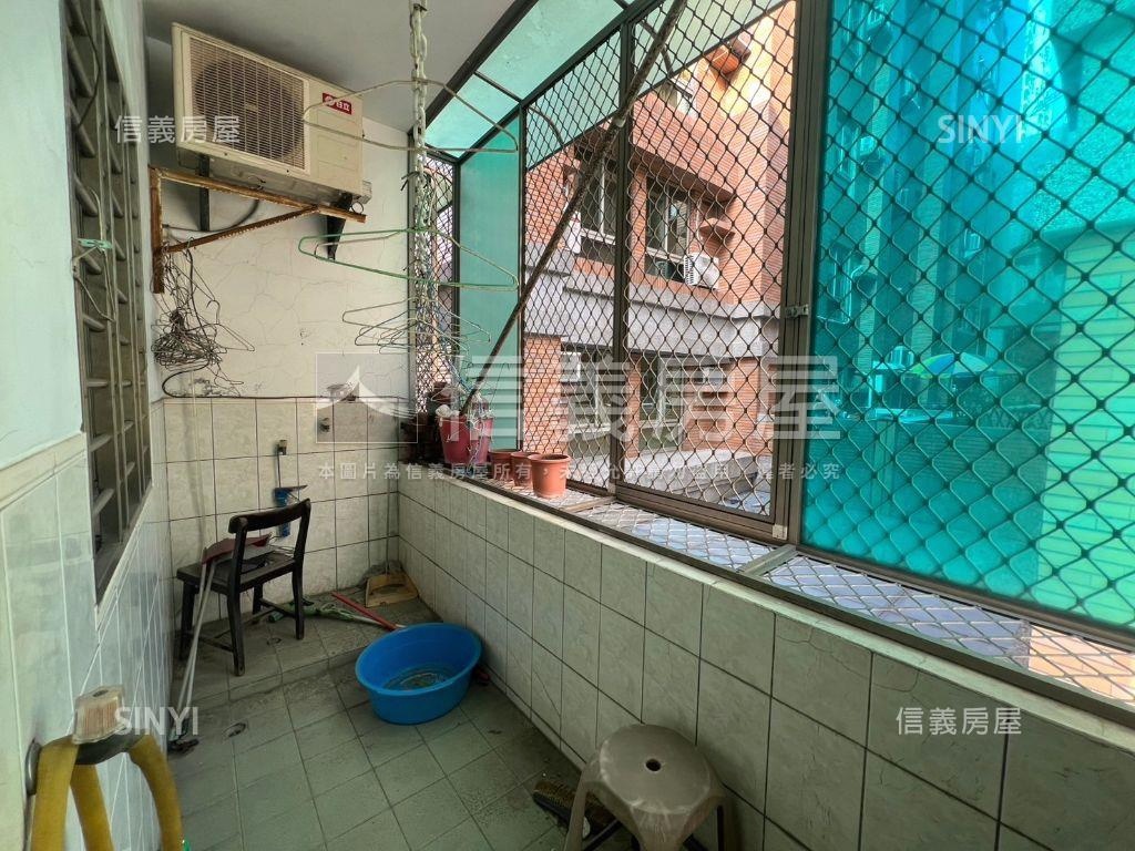 中華一路正路金透店房屋室內格局與周邊環境