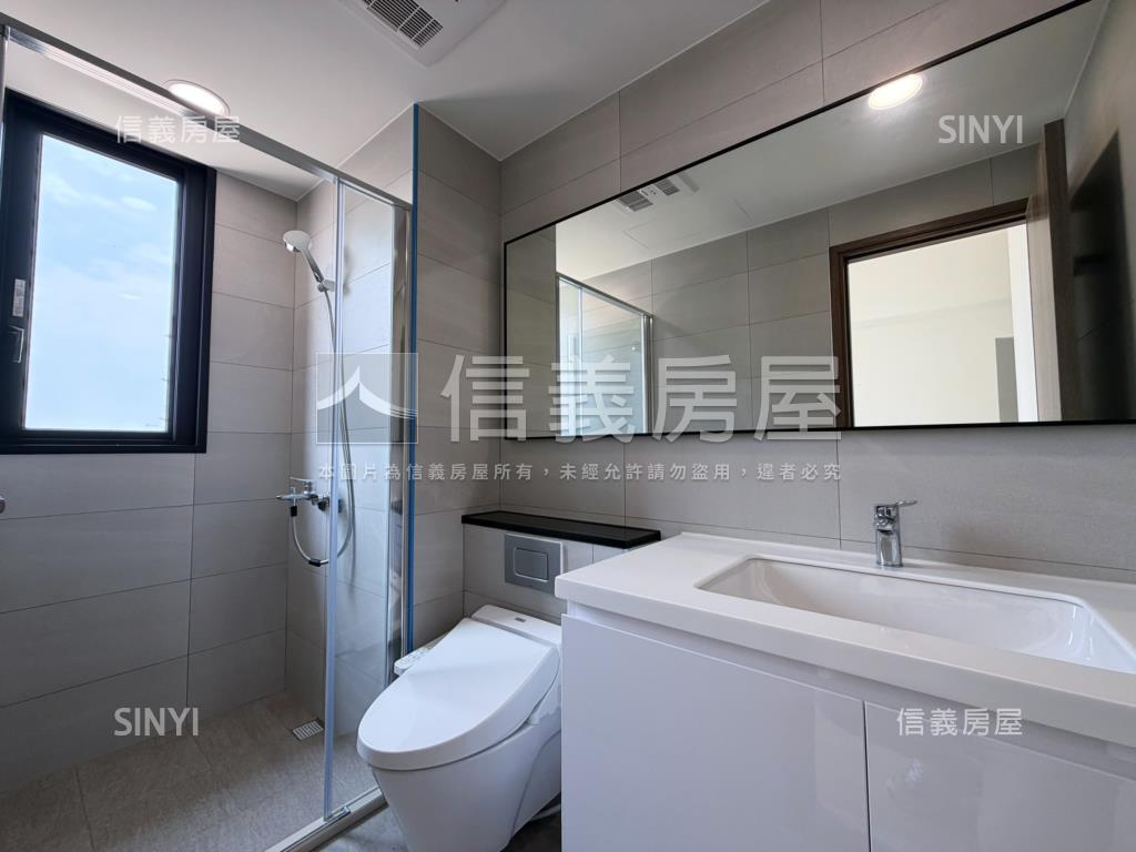 東區環狀採光兩房露臺房屋室內格局與周邊環境