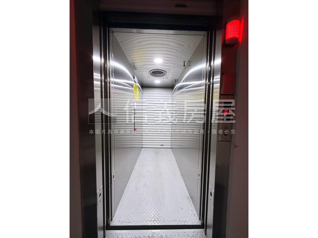 東區環狀採光兩房露臺房屋室內格局與周邊環境