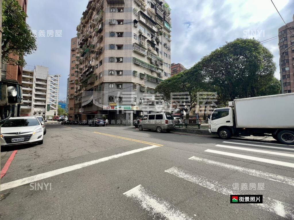 連興街稀有三角窗面寬店面房屋室內格局與周邊環境