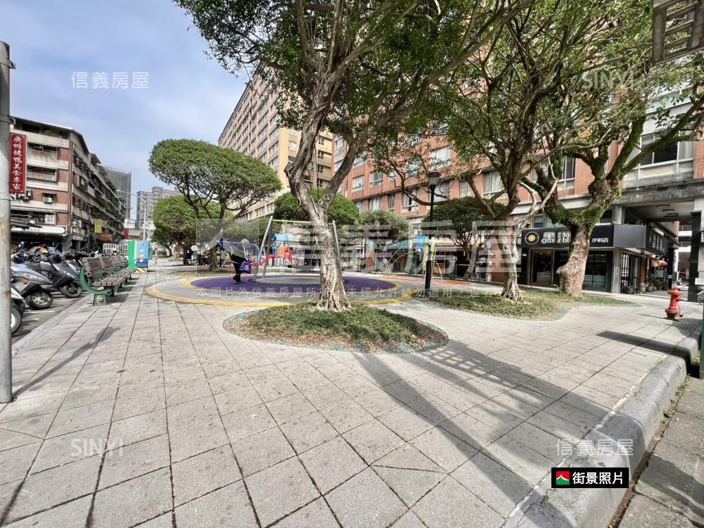 連興街稀有三角窗面寬店面房屋室內格局與周邊環境