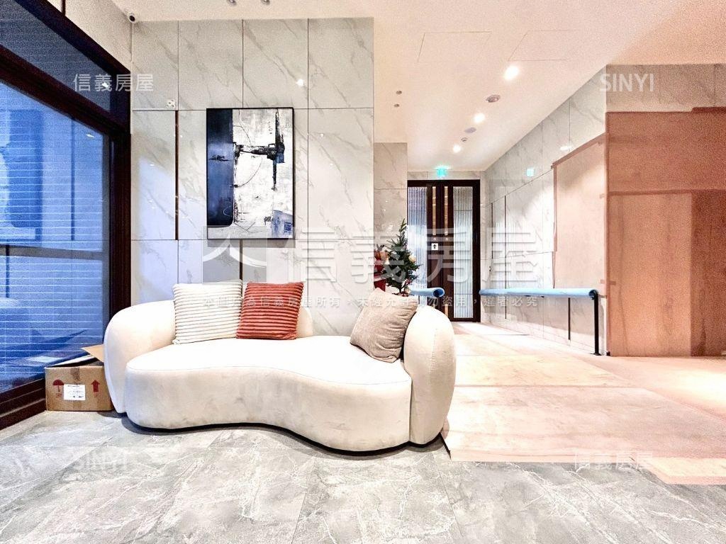 １３期晴川苑兩房車位美宅房屋室內格局與周邊環境