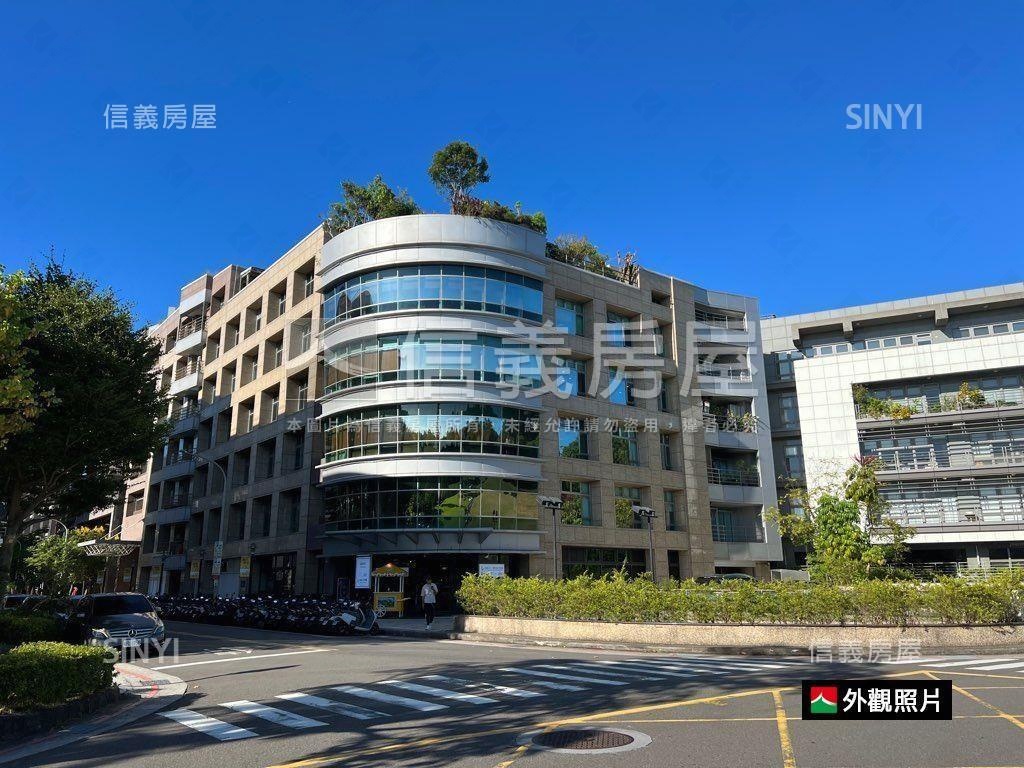 內科面公園邊間面寬店辦房屋室內格局與周邊環境