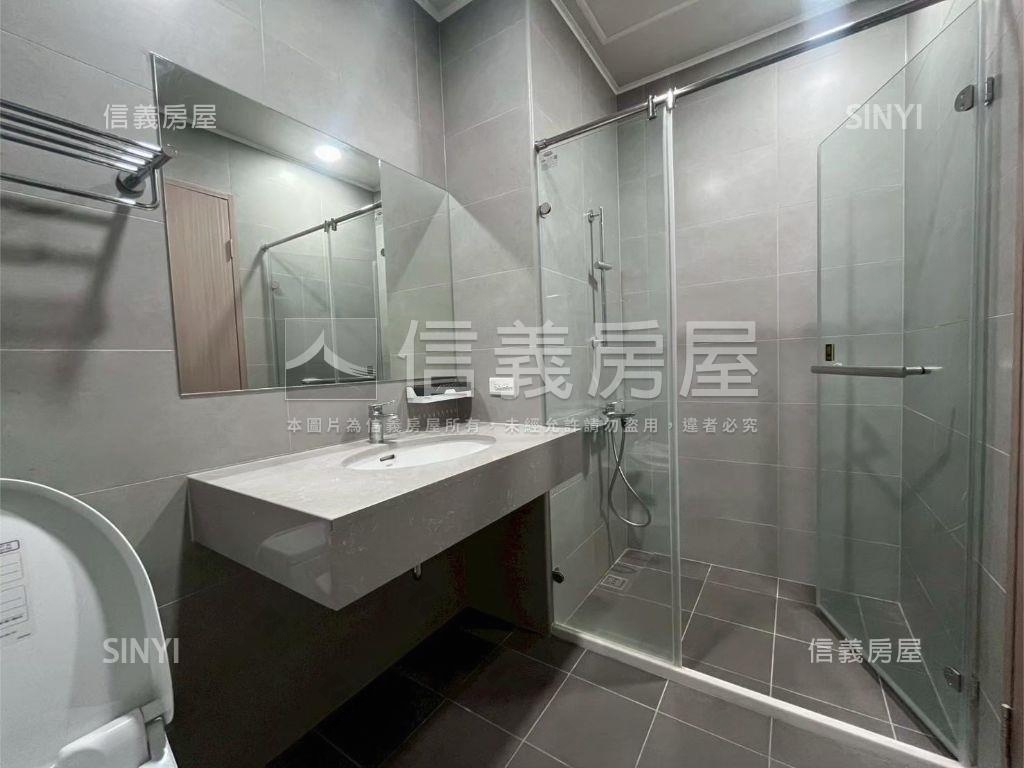 綠海都心稀有庭院兩房平車房屋室內格局與周邊環境