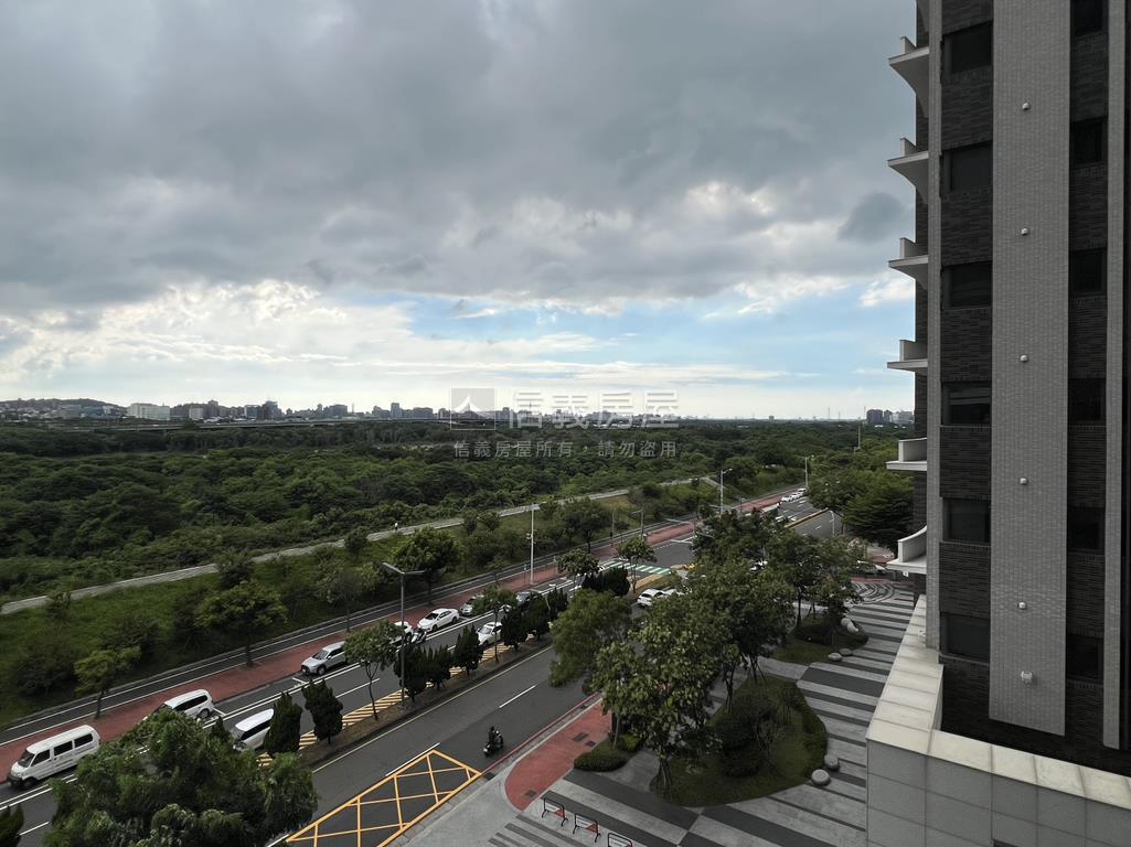 成功學區春福川玥三房房屋室內格局與周邊環境