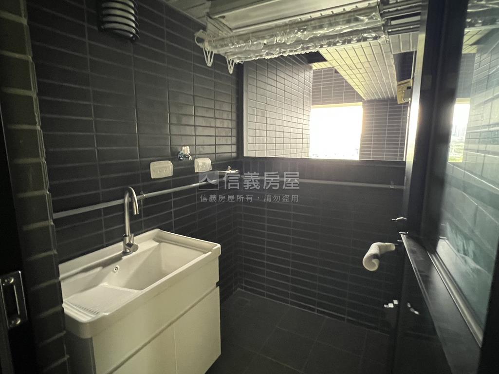 成功學區春福川玥三房房屋室內格局與周邊環境