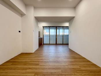 日式中華路辦公室