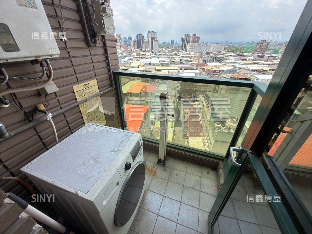 低總價稀有釋出電梯套房房屋室內格局與周邊環境