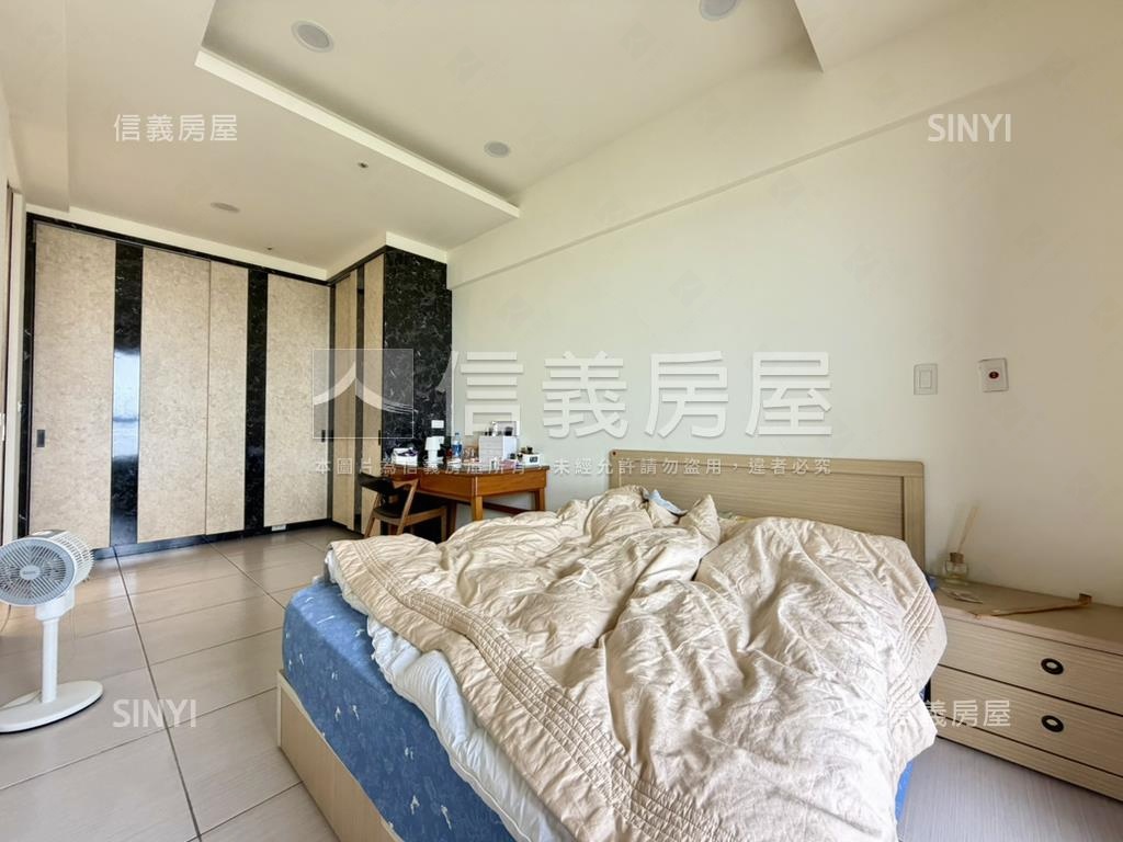 近成大高樓面公園兩房房屋室內格局與周邊環境