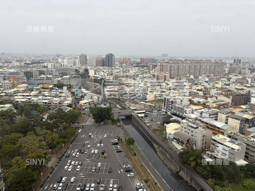 近成大高樓面公園兩房房屋室內格局與周邊環境
