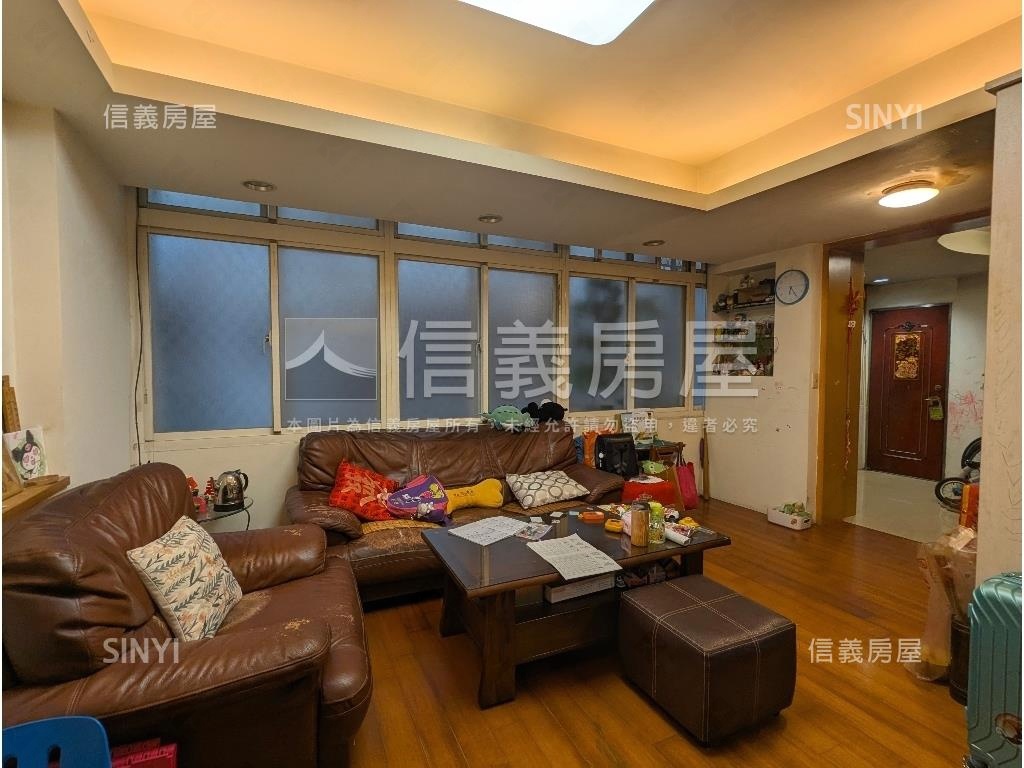 中山北路機能２房公寓房屋室內格局與周邊環境