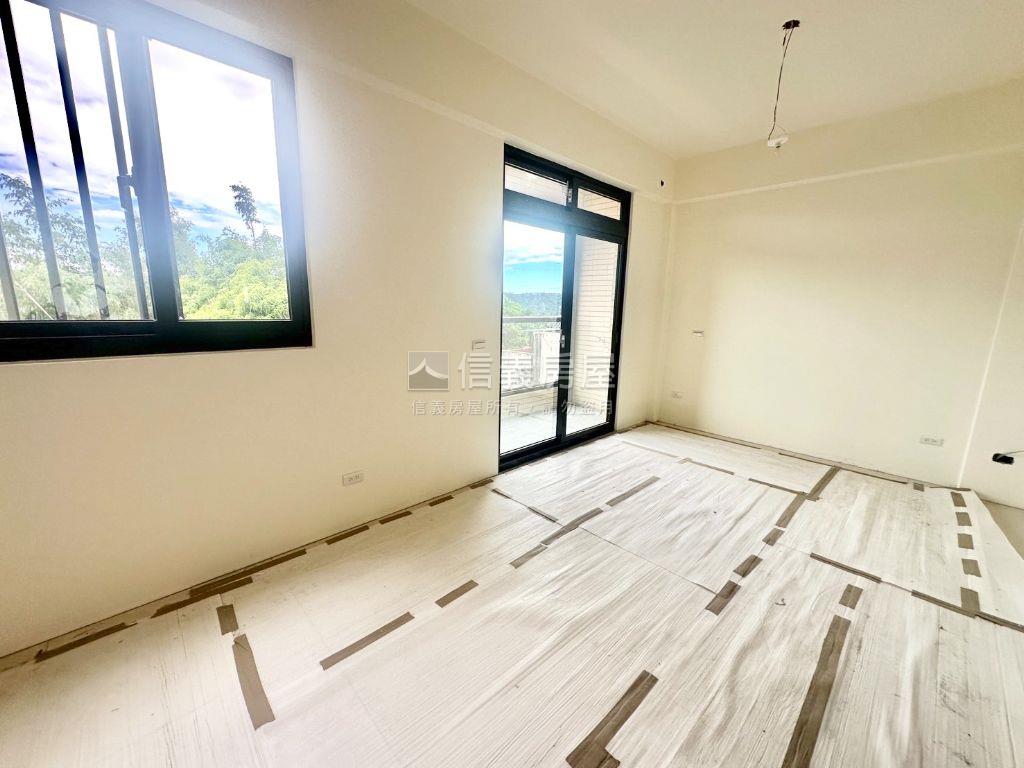 大溪全新５房電梯別墅房屋室內格局與周邊環境