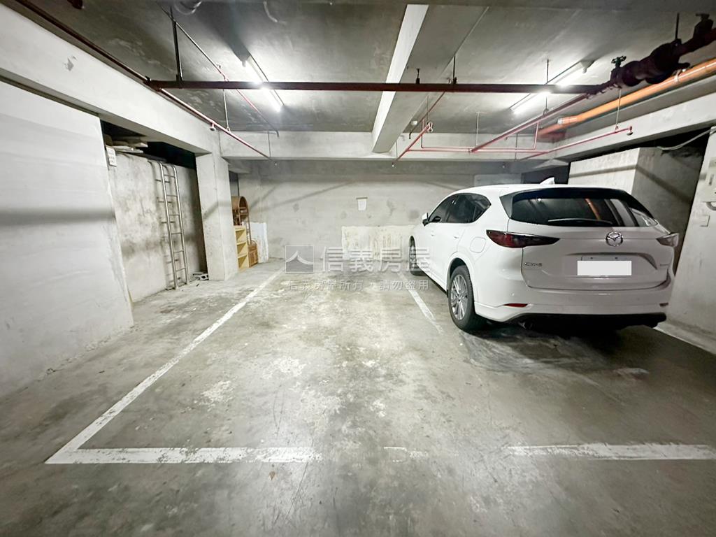 山水情懷電梯三房車位房屋室內格局與周邊環境