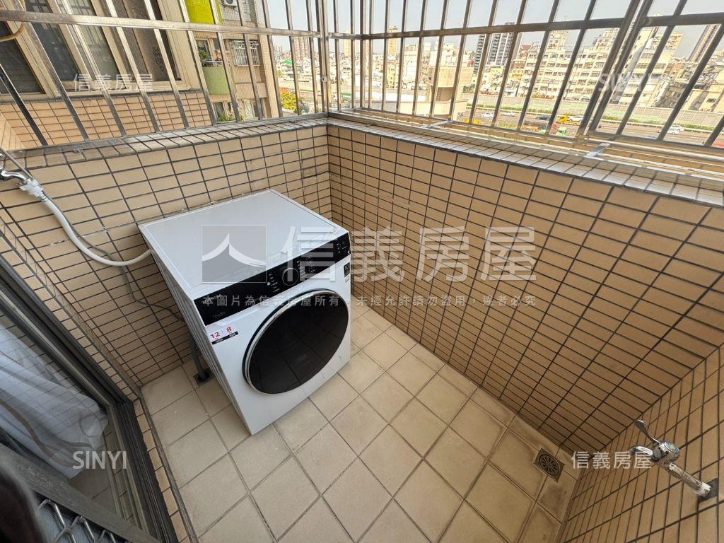 小資屋況超好美套房房屋室內格局與周邊環境