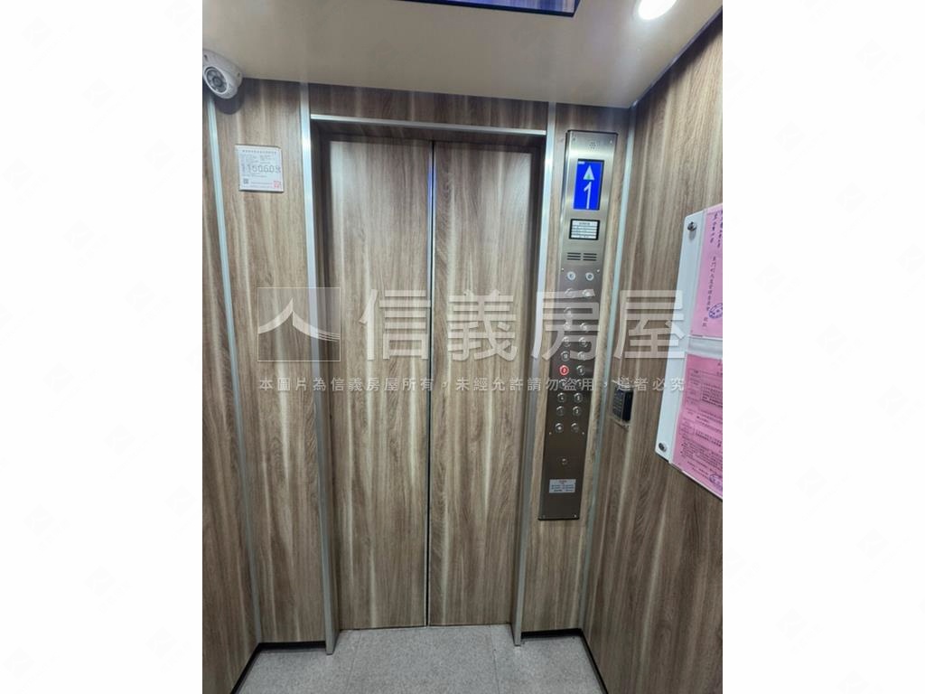 小資屋況超好美套房房屋室內格局與周邊環境