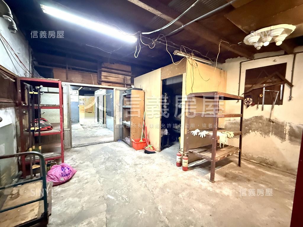 ★新埔站黃金好店面房屋室內格局與周邊環境