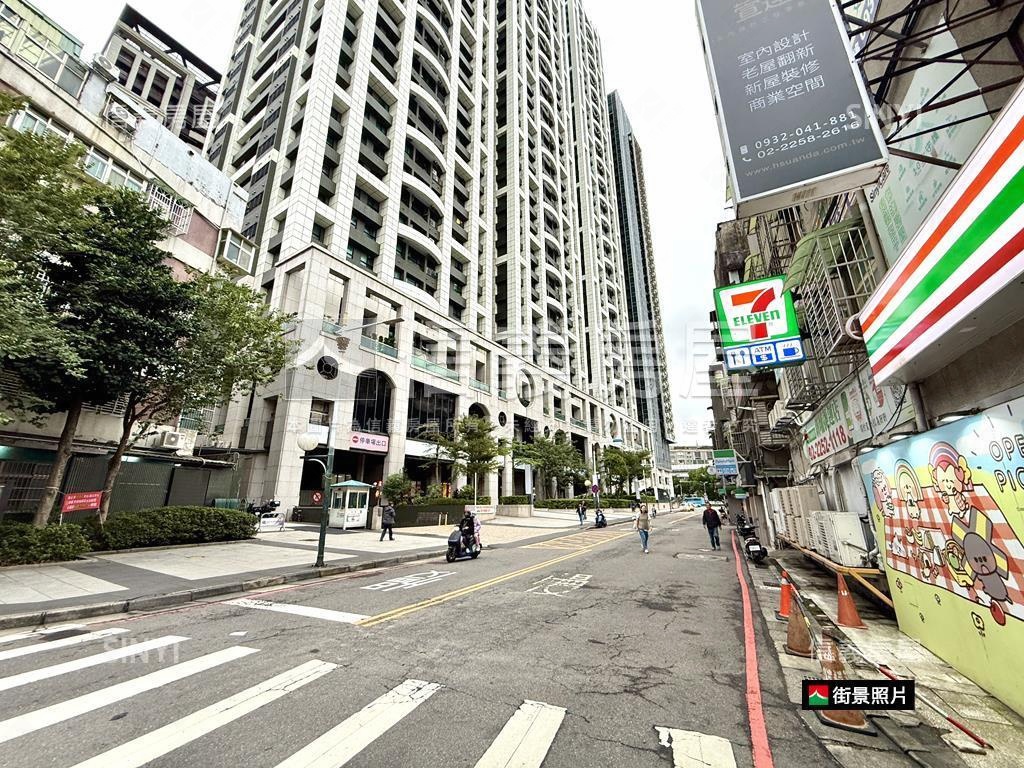 ★新埔站黃金好店面房屋室內格局與周邊環境