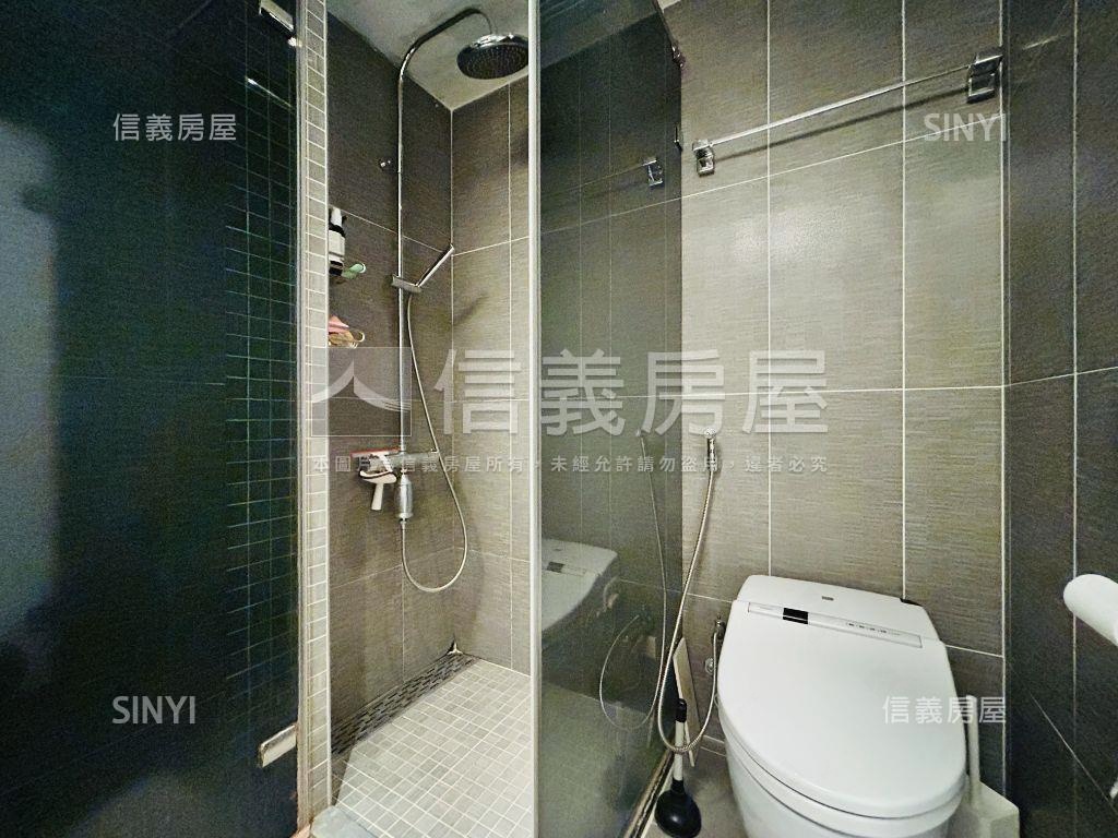 水！河景臨江大戶兩房車位房屋室內格局與周邊環境