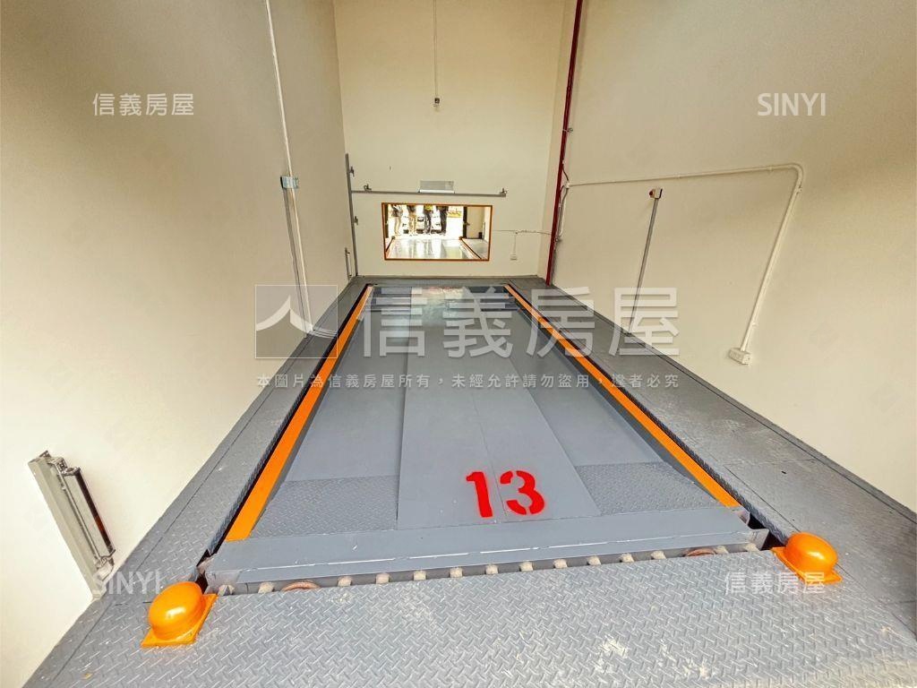 泉泓沐風２房●公園暖居房屋室內格局與周邊環境