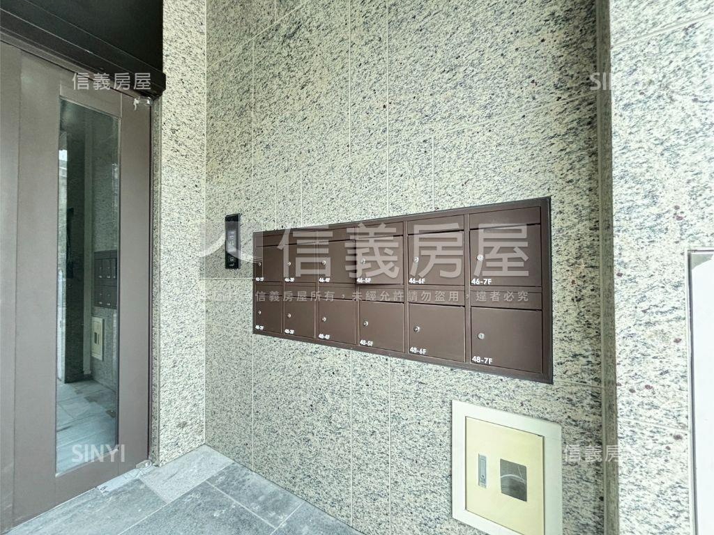 泉泓沐風２房●公園暖居房屋室內格局與周邊環境