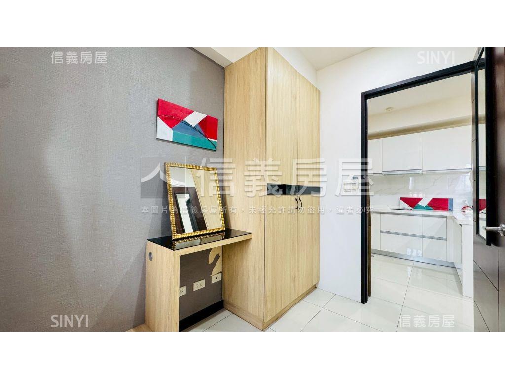 世紀雙星後棟樹梢裝潢戶房屋室內格局與周邊環境