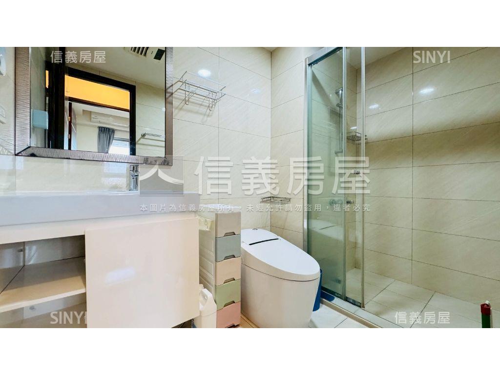 世紀雙星後棟樹梢裝潢戶房屋室內格局與周邊環境