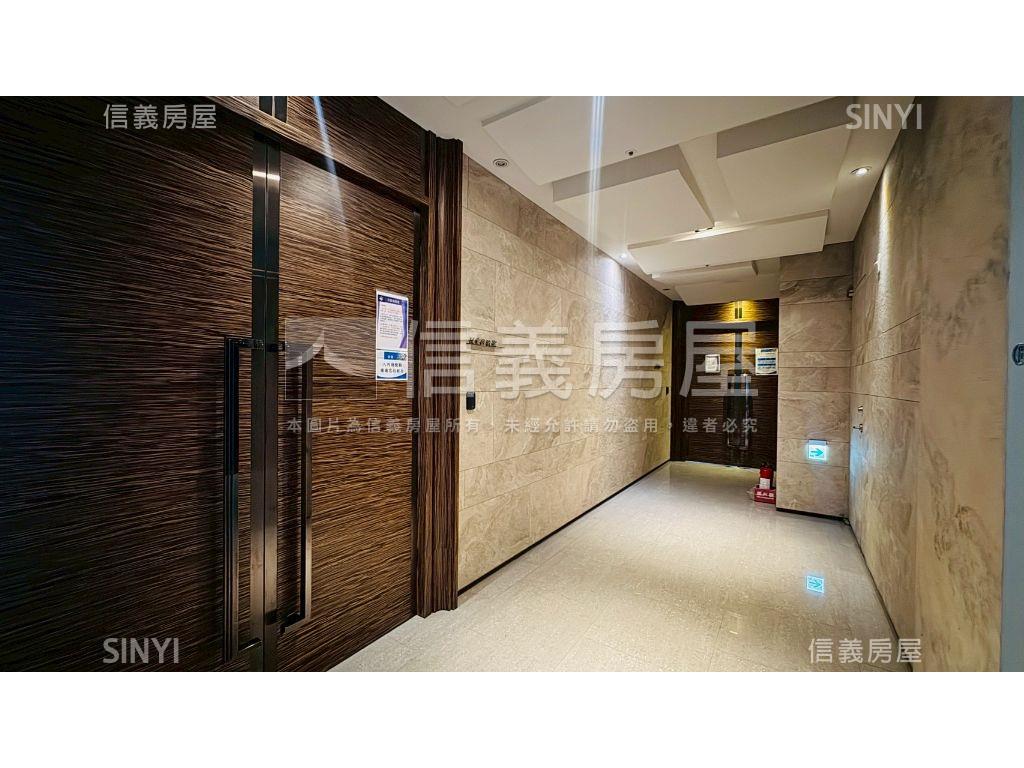 世紀雙星後棟樹梢裝潢戶房屋室內格局與周邊環境