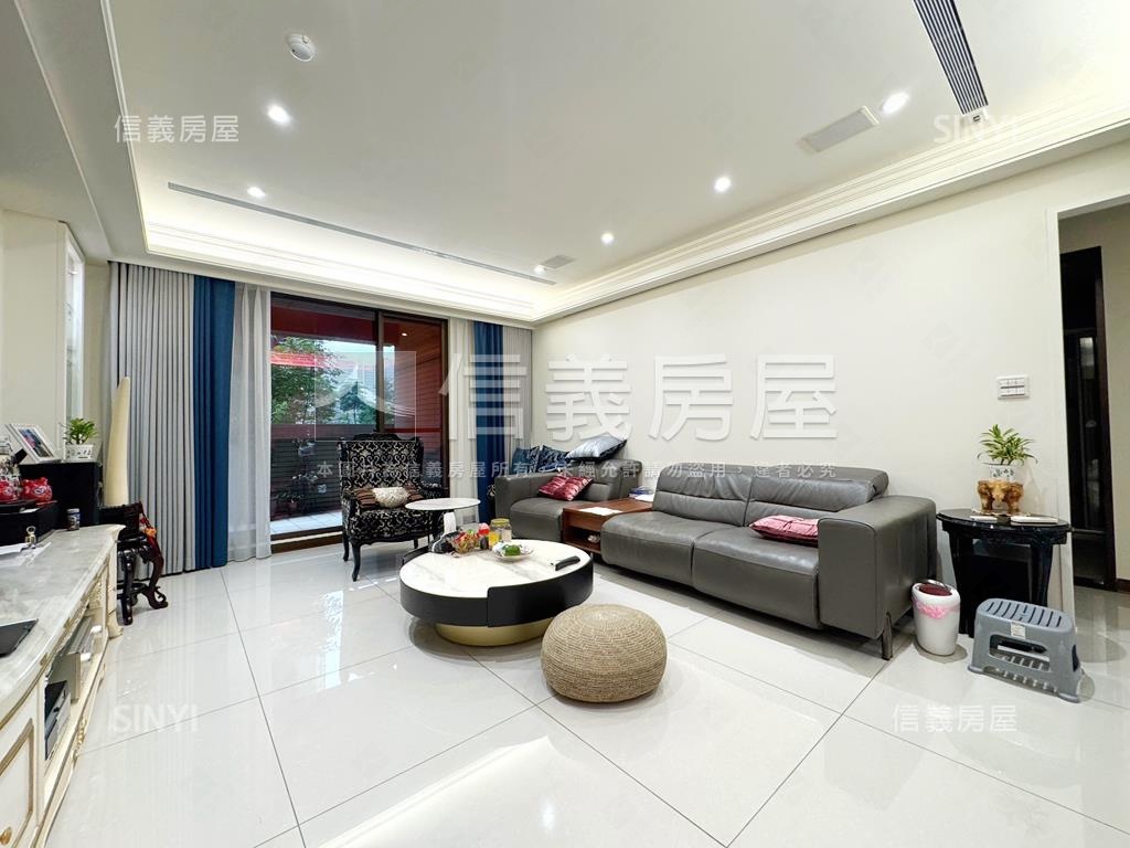 『弘暉大悅』３房三車位房屋室內格局與周邊環境