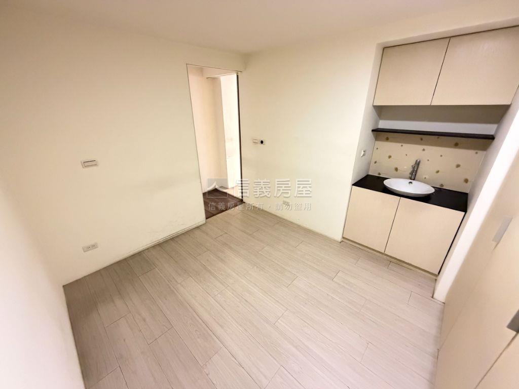 專任｜鄉林法國金店＆平車房屋室內格局與周邊環境